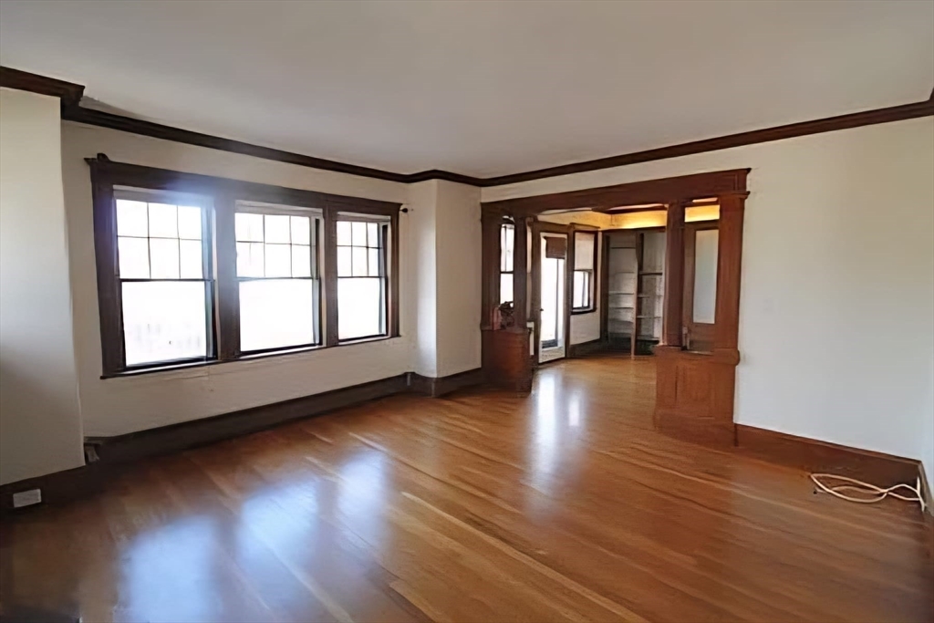 2 bed, 1 bath apartment for rent at 35 Commonwealth St Unit 2, Watertown — photo 6 of 13