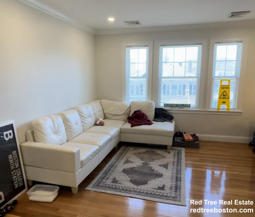 4 bed, 2 bath apartment for rent at 35 Crosby Rd Unit 2, Chestnut Hill