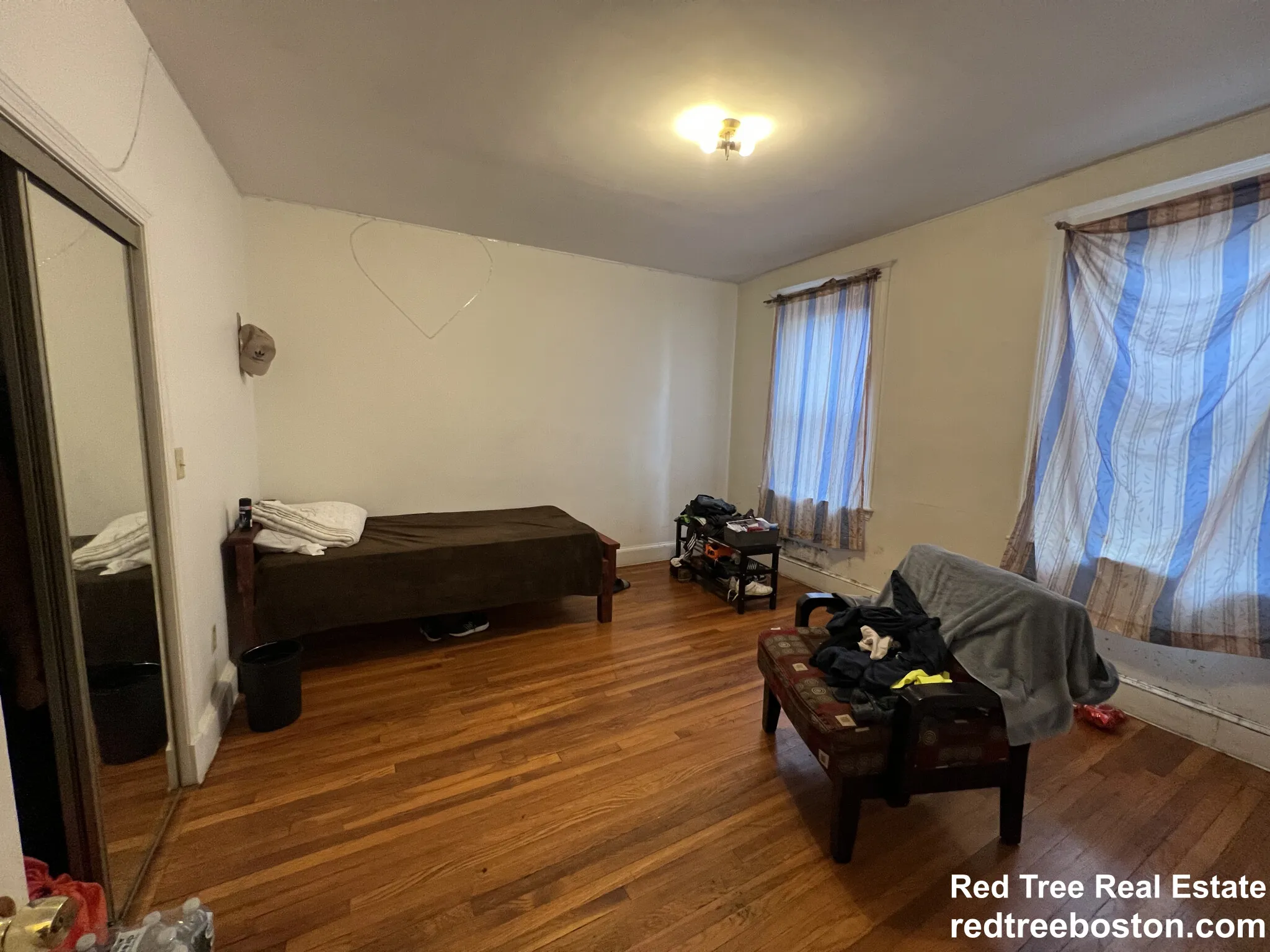 4 bed, 1 bath apartment for rent at 35 Cummings Rd Unit 1, Brighton — photo 8 of 12