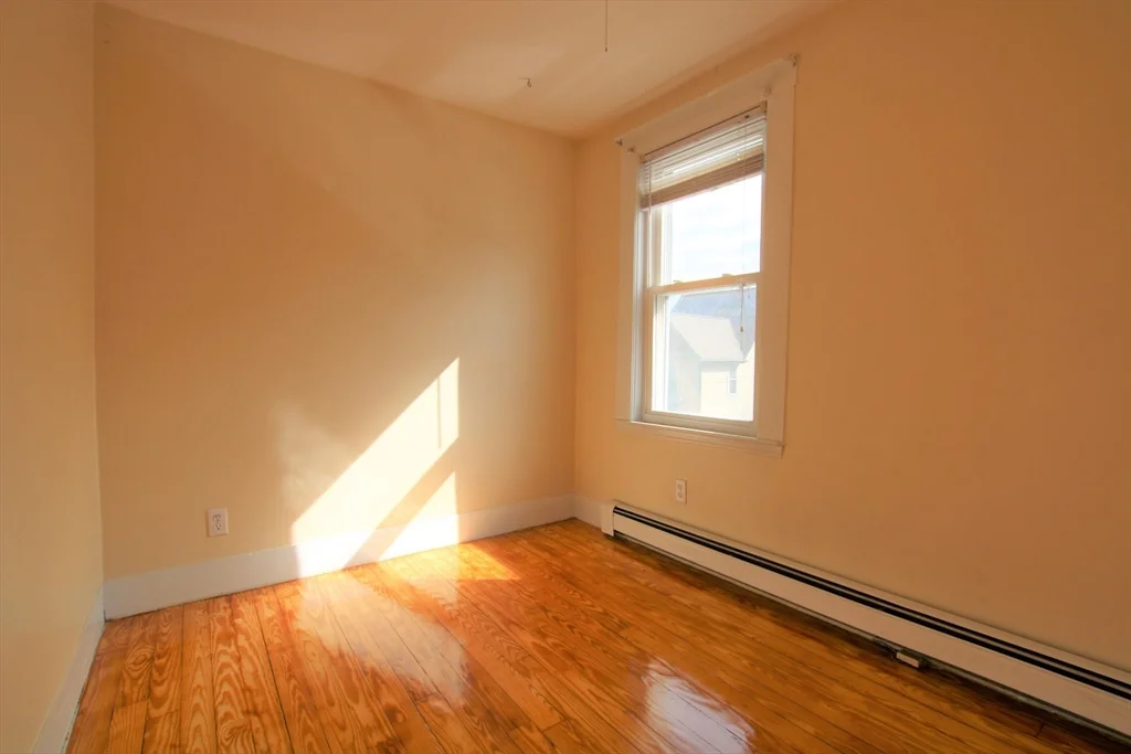 2 bed, 1 bath apartment for rent at 35 Danforth St Unit 2, Jamaica Plain — photo 12 of 15