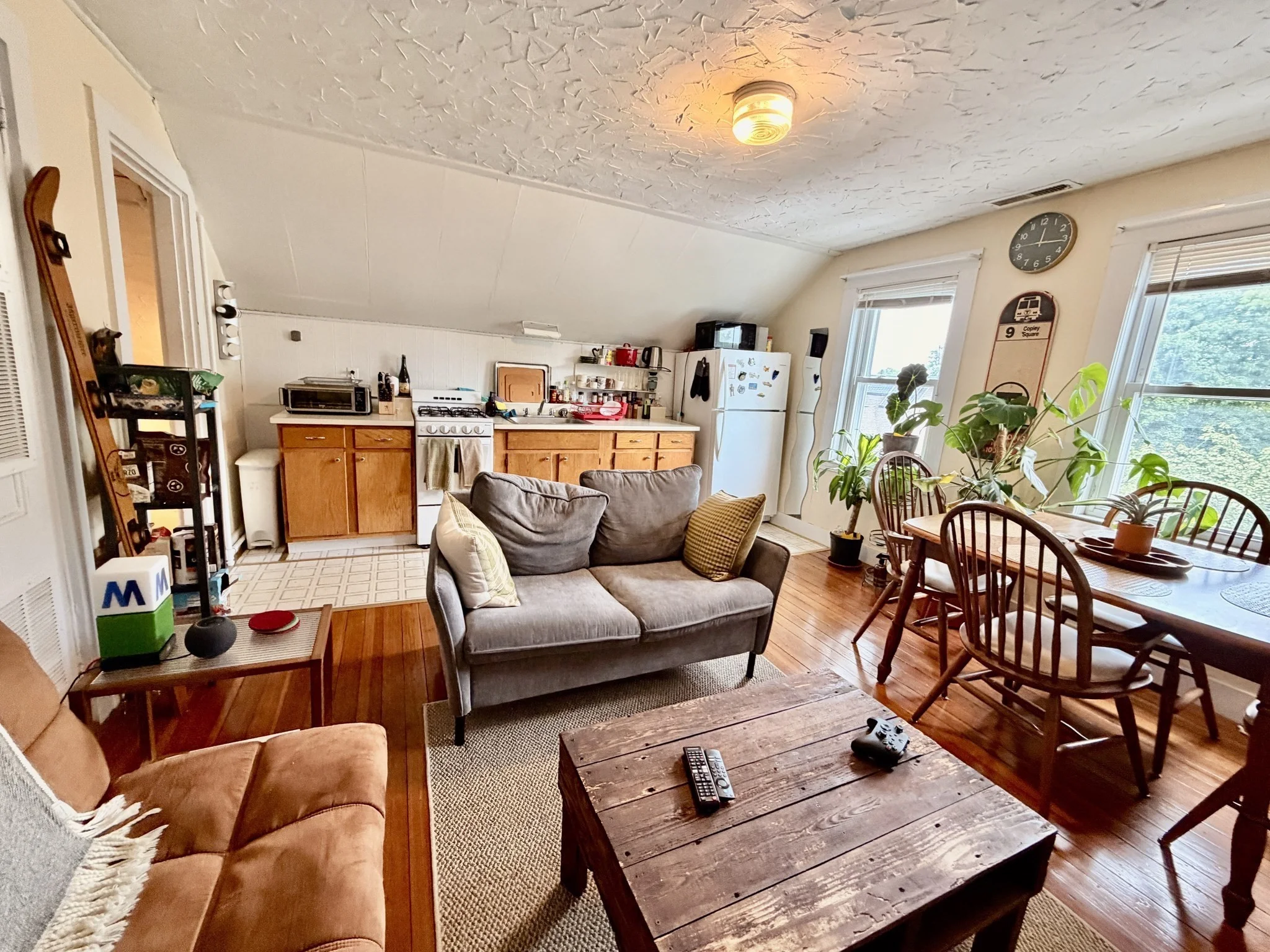 1 bed, 1 bath apartment for rent at 35 Danforth St Unit 3, Jamaica Plain