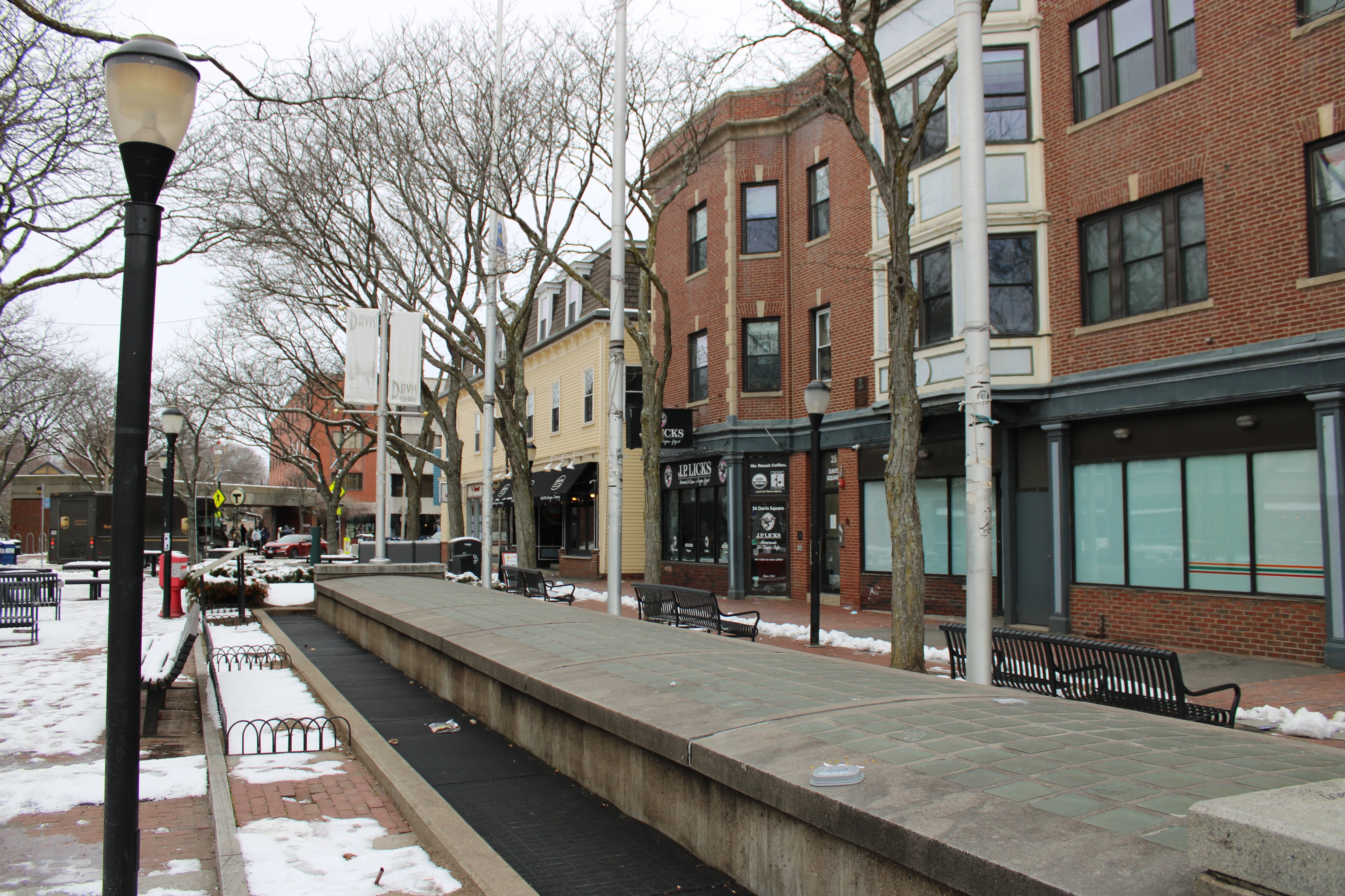 2 bed, 1 bath apartment for rent at 35 Davis Sq Unit 35, Davis Square