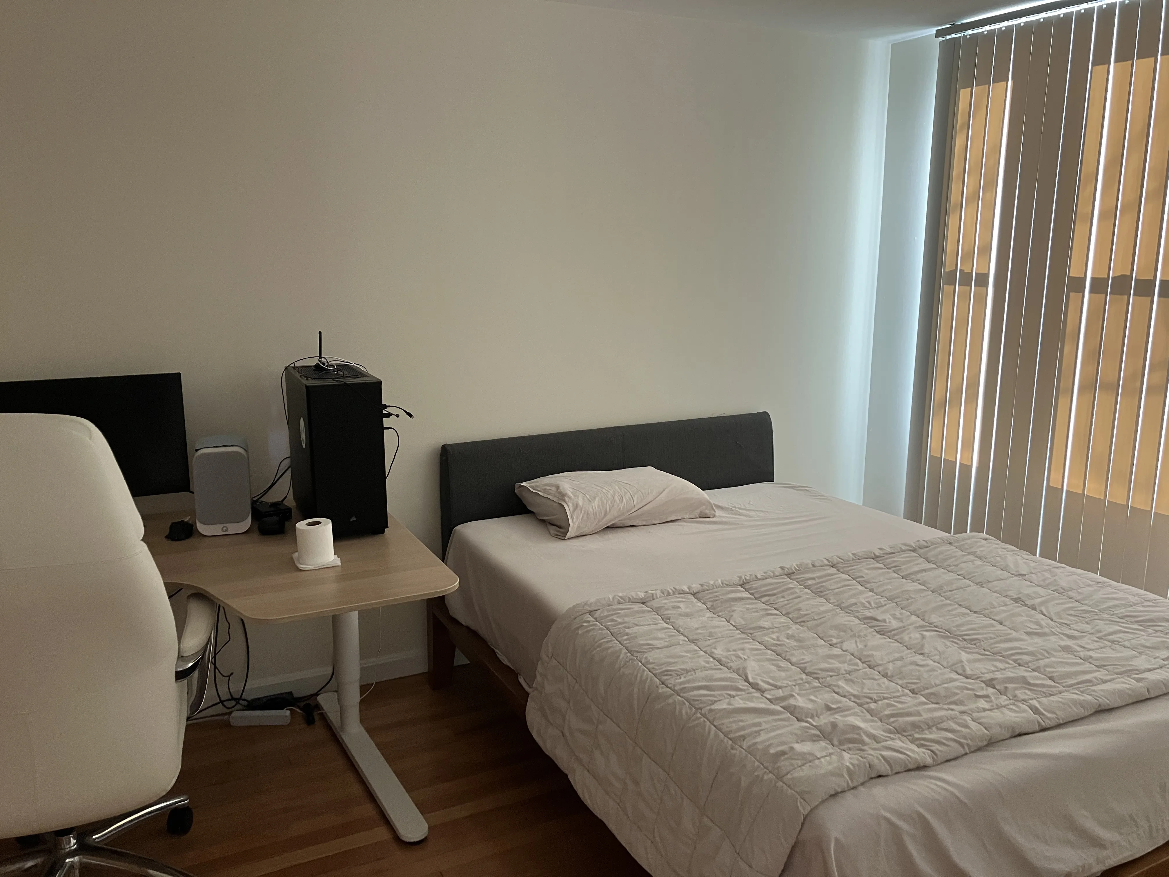 1 bed, 1 bath apartment for rent at 35 Davis Sq Unit 8, Davis Square — photo 3 of 5