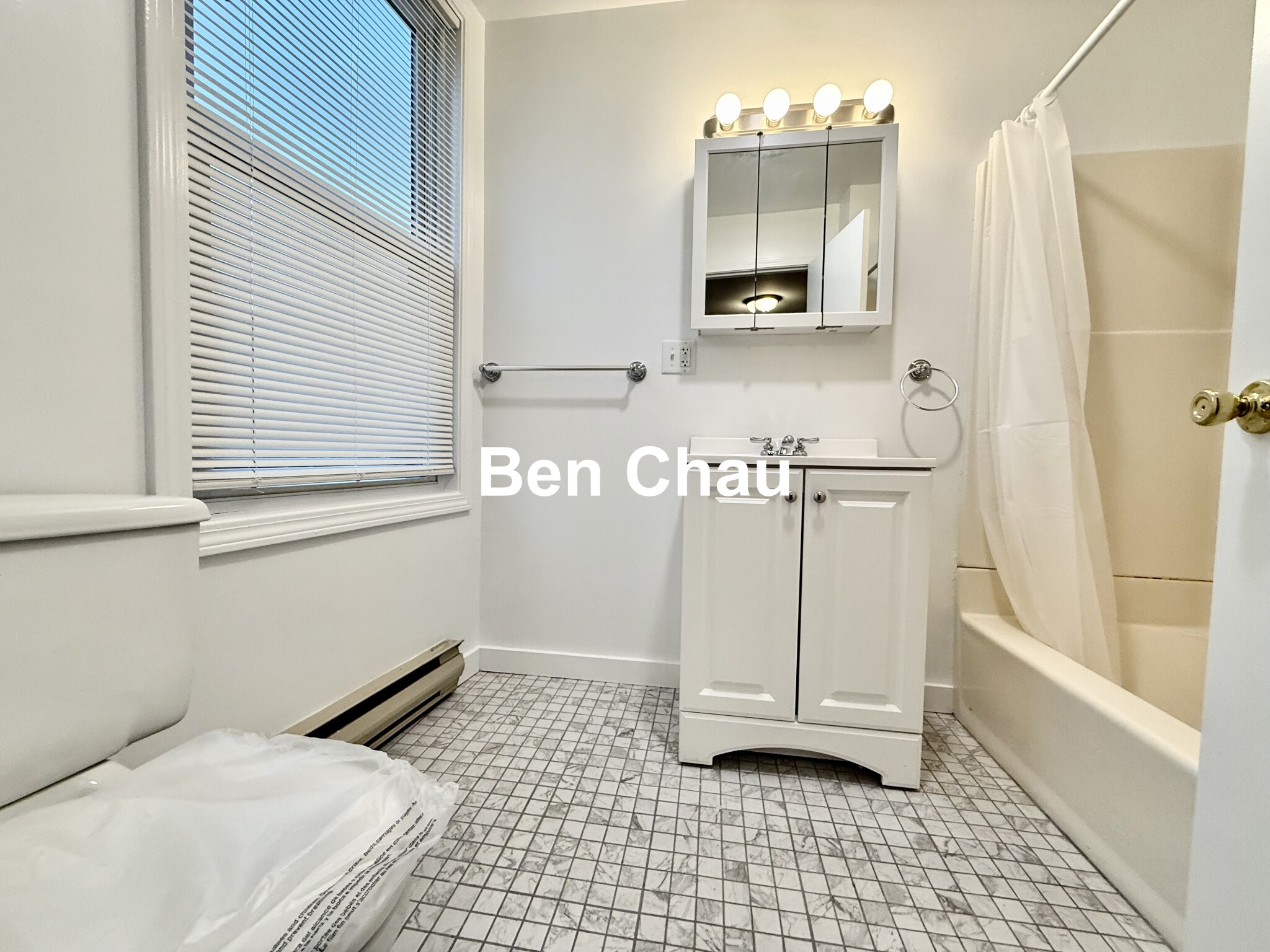 1 bed, 1 bath apartment for rent at 35 Davis Sq Unit 9B, Davis Square — photo 7 of 12