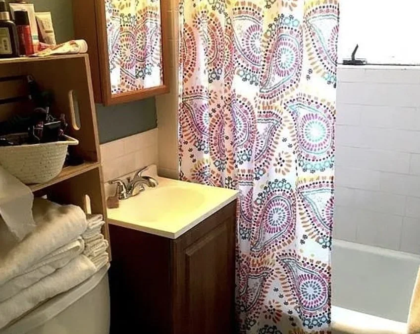1 bed, 1 bath apartment for rent at 35 Derby Unit 3, Ten Hills — photo 4 of 6
