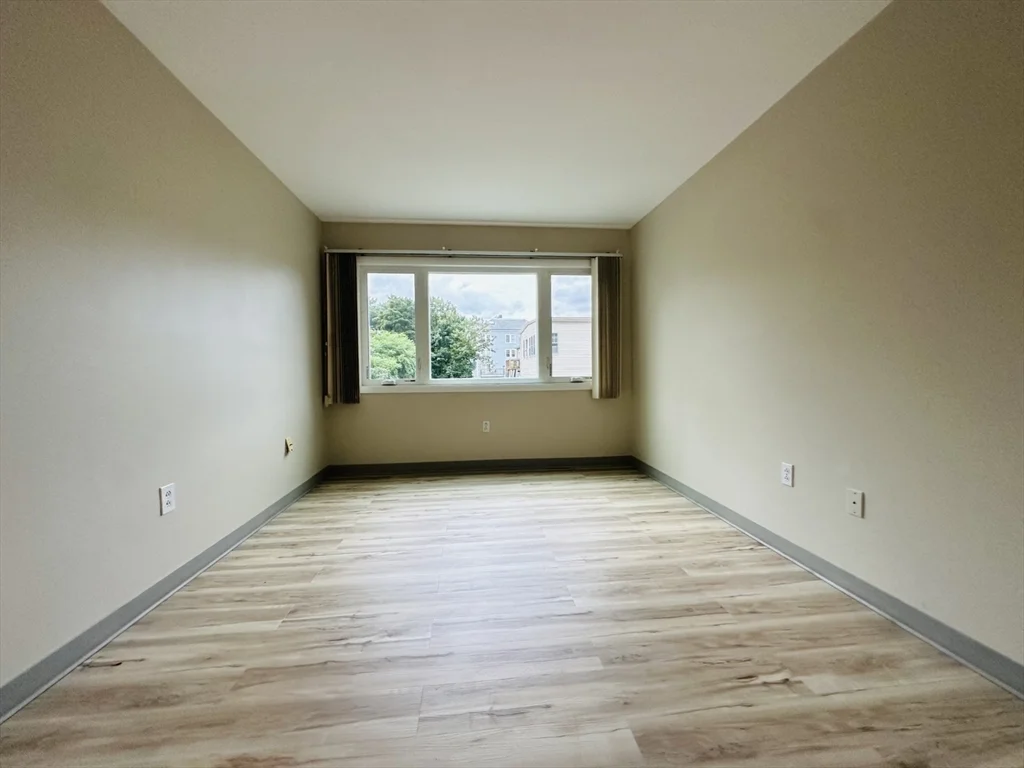 2 bed, 2 bath apartment for rent at 35 Desmoines Rd Unit 203, Quincy — photo 11 of 18