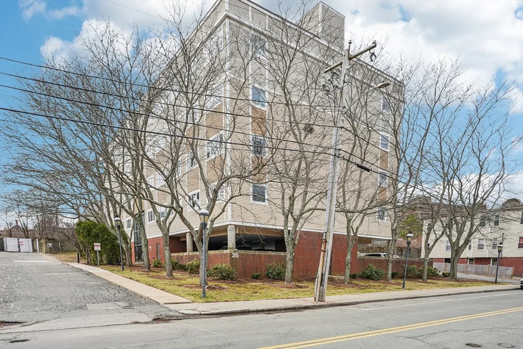 2 bed, 2 bath apartment for rent at 35 Desmoines Rd Unit 209, Quincy — photo 20 of 21