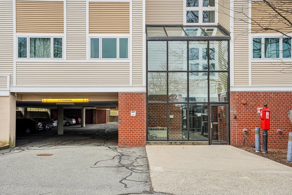 2 bed, 2 bath apartment for rent at 35 Desmoines Rd Unit 209, Quincy — photo 1 of 21