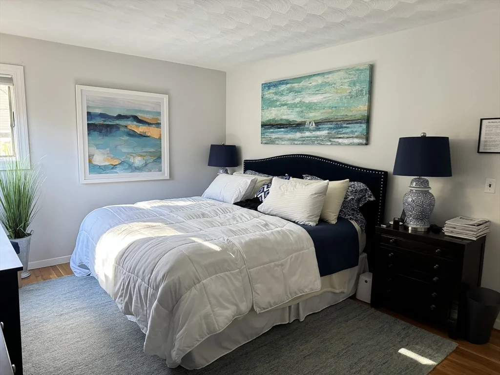 3 bed, 1 bath apartment for rent at 35 Dunedin Rd, Wellesley — photo 13 of 25