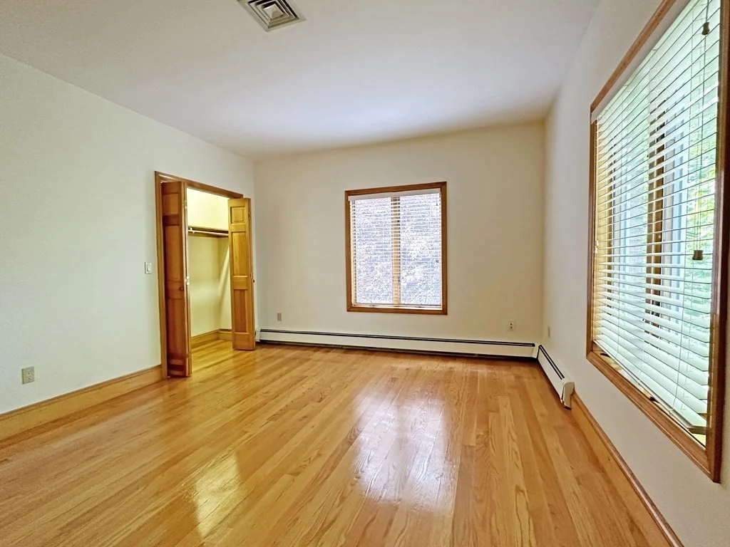 3 bed, 2 bath apartment for rent at 35 Eddy St Unit 35, West Newton — photo 9 of 15