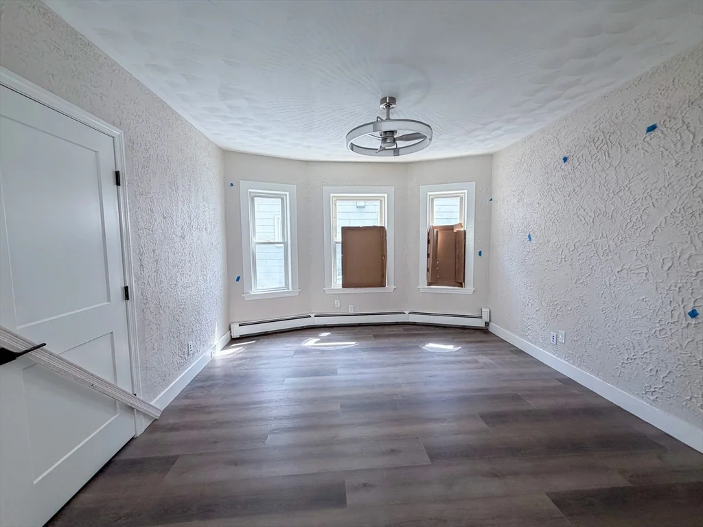 3 bed, 1 bath apartment for rent at 35 Eliot St Unit 35, Medford — photo 8 of 17
