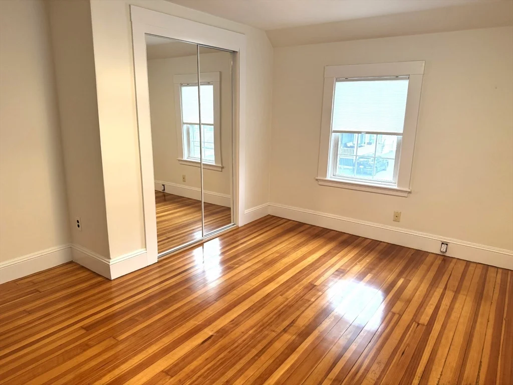 3 bed, 2 bath apartment for rent at 35 Emerson St, Wakefield — photo 14 of 22