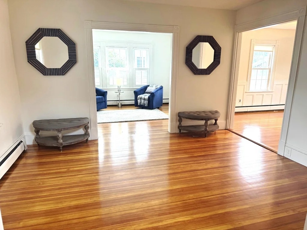 3 bed, 2 bath apartment for rent at 35 Emerson St, Wakefield — photo 4 of 22
