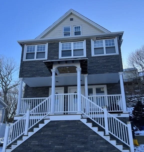 2 bed, 1 bath apartment for rent at 35 Endicott St Unit 1, Saugus — photo 1 of 8