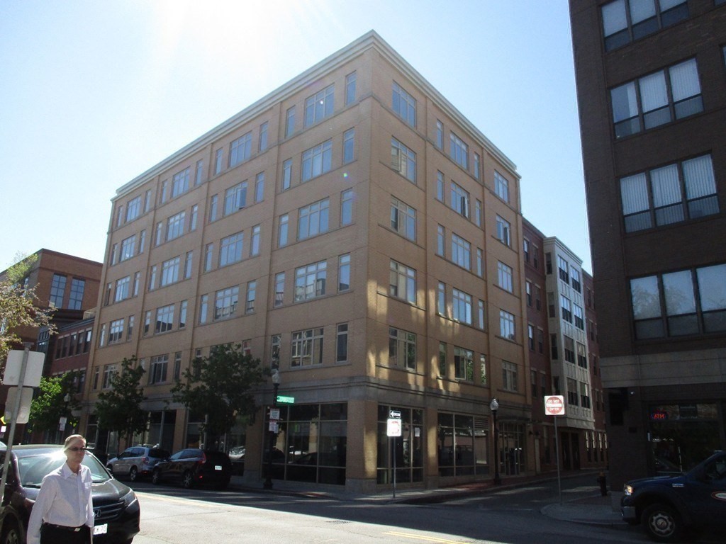 Studio bed, 1 bath apartment for rent at 35 Fay St Unit 410, South End — photo 21 of 24