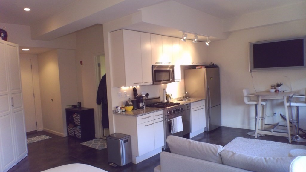 Studio bed, 1 bath apartment for rent at 35 Fay St Unit 410, South End — photo 2 of 24