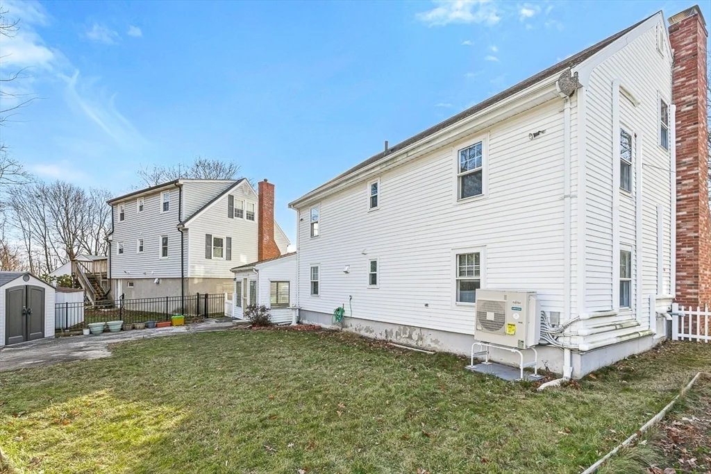 5 bed, 3 bath apartment for rent at 35 Fells Avenue Ter, North Medford — photo 34 of 34