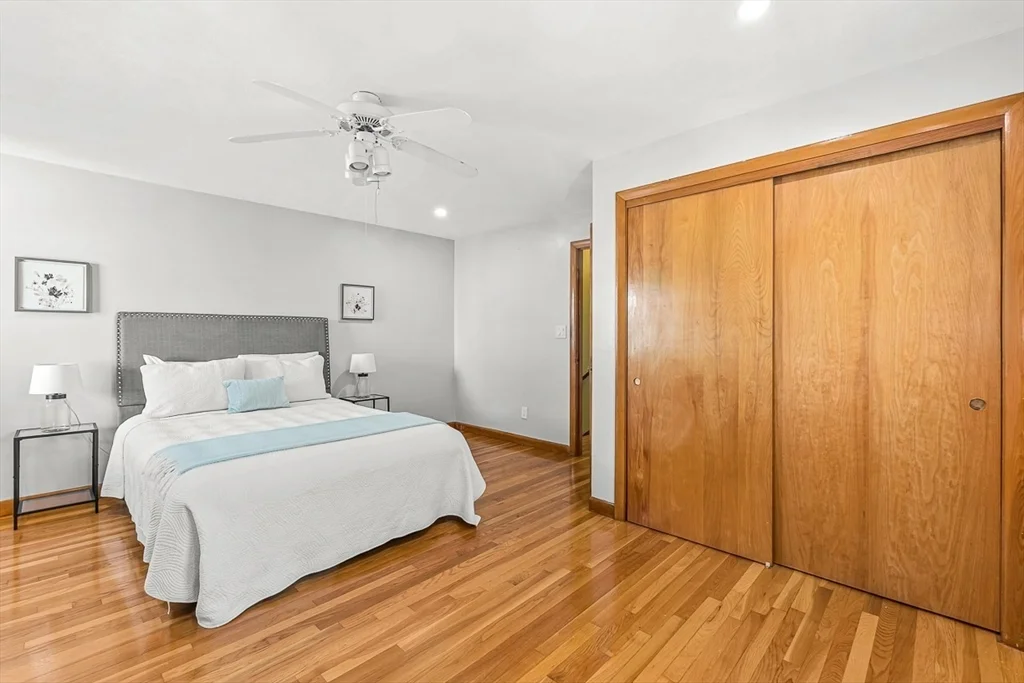 5 bed, 3 bath apartment for rent at 35 Fells Avenue Ter, North Medford — photo 25 of 34