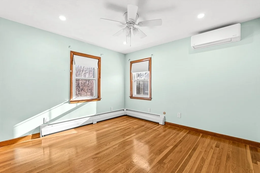 5 bed, 3 bath apartment for rent at 35 Fells Avenue Ter, North Medford — photo 18 of 34