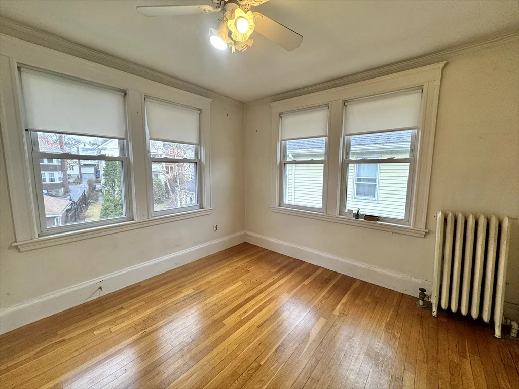 1 bed, 1 bath apartment for rent at 35 Flett Rd Unit 35, Belmont — photo 4 of 24