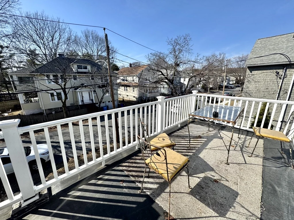 1 bed, 1 bath apartment for rent at 35 Flett Rd Unit 35, Belmont — photo 3 of 24