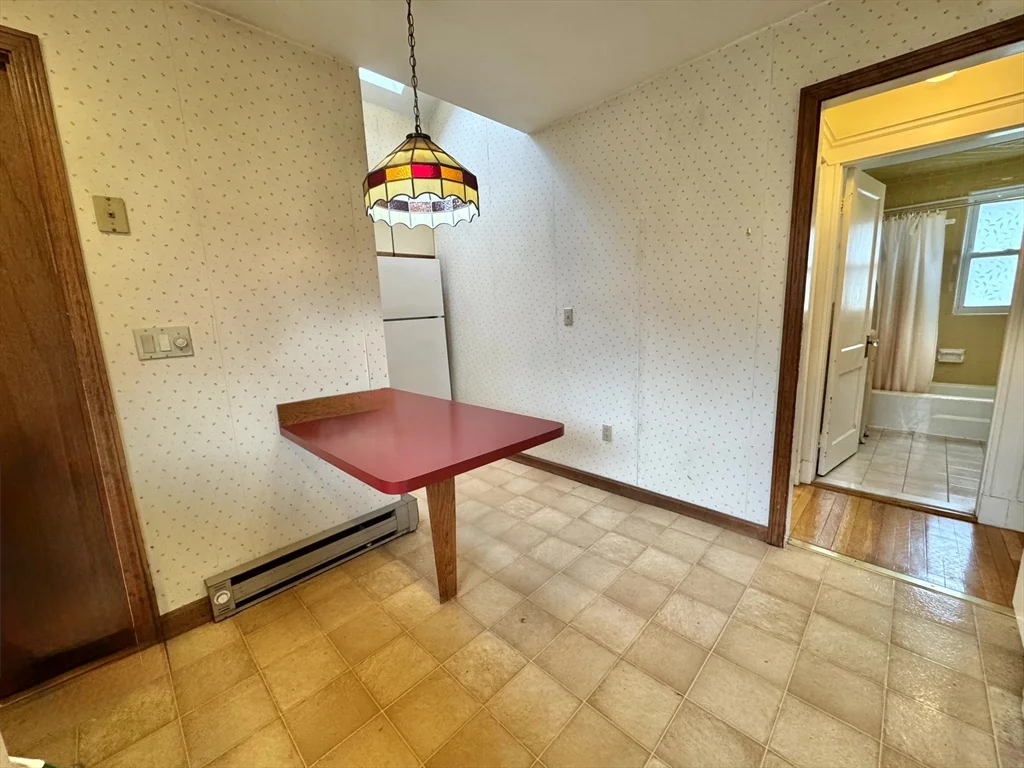 1 bed, 1 bath apartment for rent at 35 Flett Rd Unit 35, Belmont — photo 8 of 24