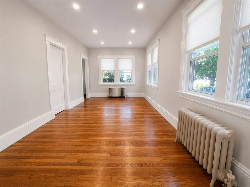 2 bed, 1 bath apartment for rent at 35 Flett Rd Unit 37, Belmont — photo 2 of 21