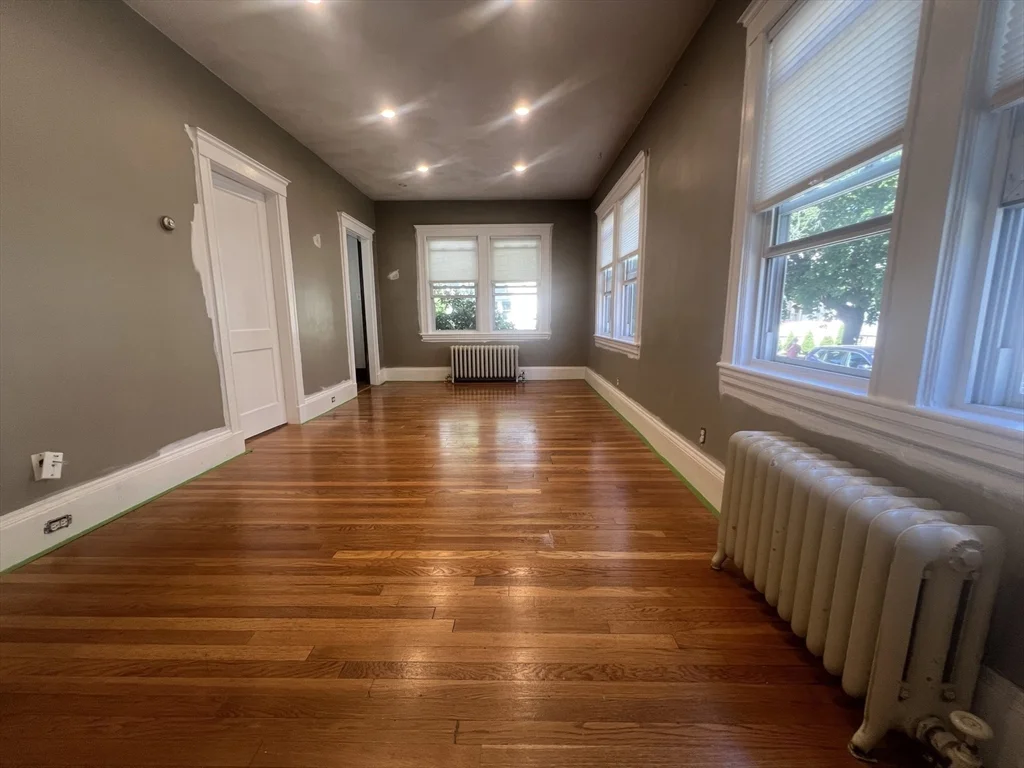 2 bed, 1 bath apartment for rent at 35 Flett Rd Unit 37, Belmont — photo 3 of 21
