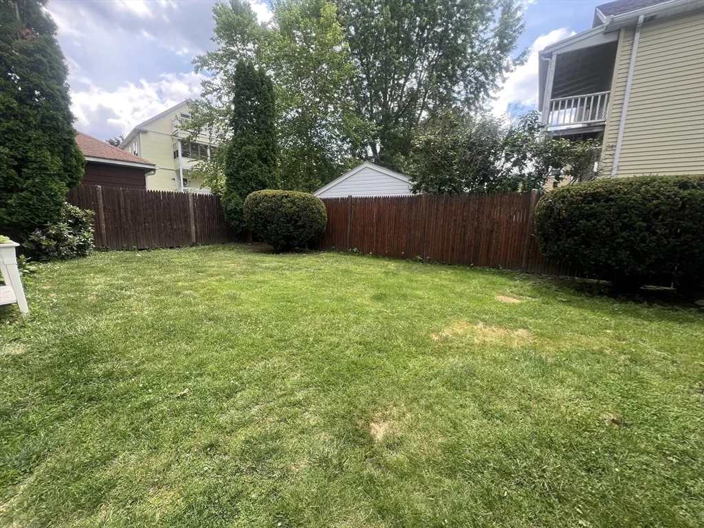 2 bed, 1 bath apartment for rent at 35 Flett Rd Unit 37, Belmont — photo 18 of 21