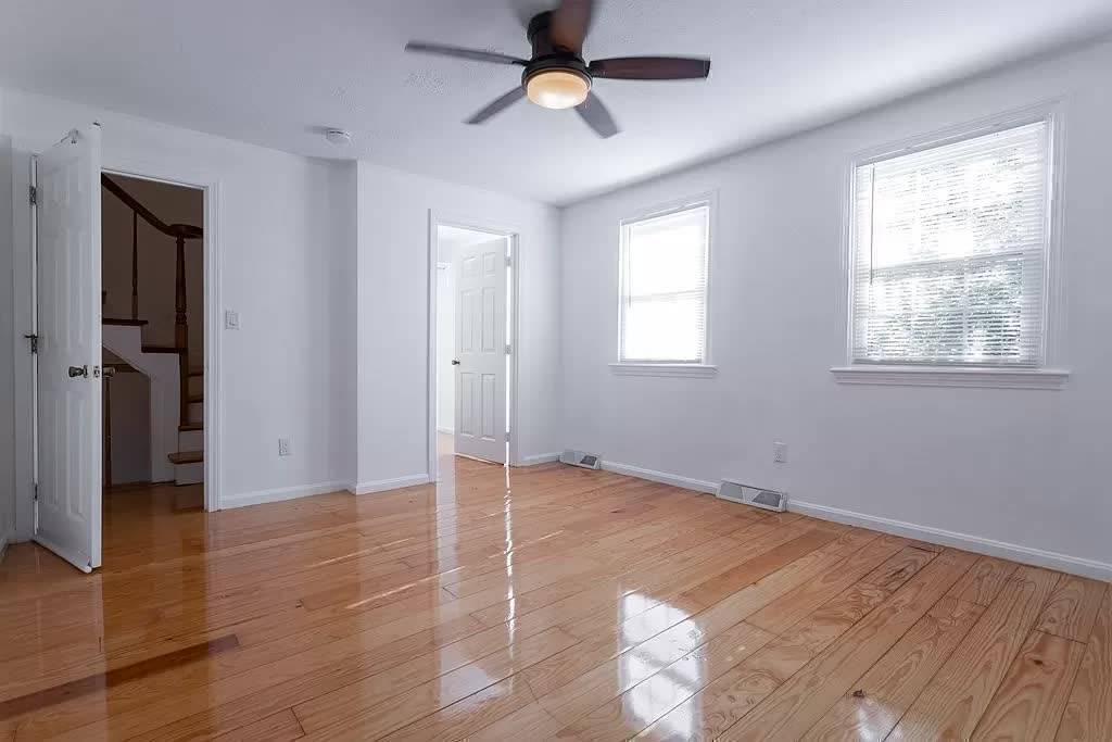 4 bed, 3 bath apartment for rent at 35 Fort Ave Unit A COPY, Roxbury — photo 14 of 24