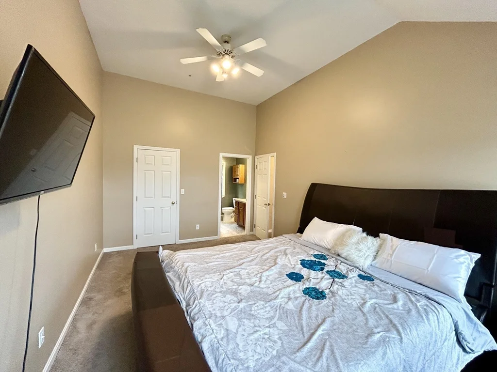 3 bed, 2 bath apartment for rent at 35 Fox Meadow Dr, Worcester — photo 14 of 24