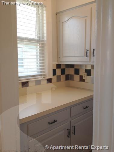 2 bed, 1 bath apartment for rent at 35 Frederick Ave Unit 2, Tufts — photo 4 of 26