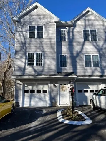 2 bed, 2 bath apartment for rent at 35 Fredonian St Unit K, Shirley