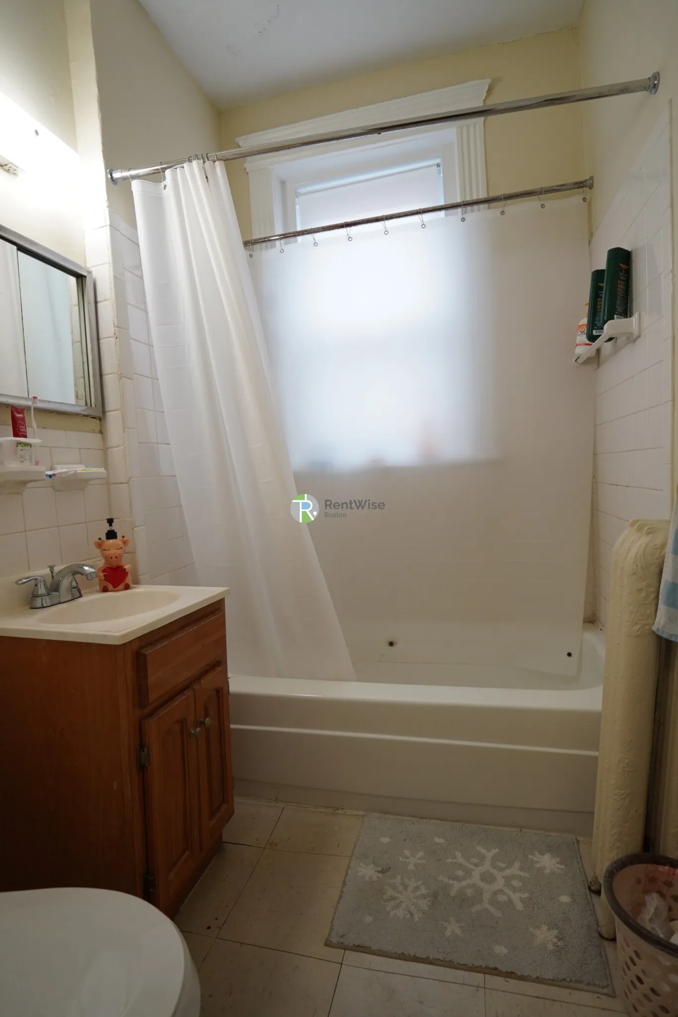Studio bed, 1 bath apartment for rent at 35 Gardner St Unit 10, Allston — photo 5 of 9