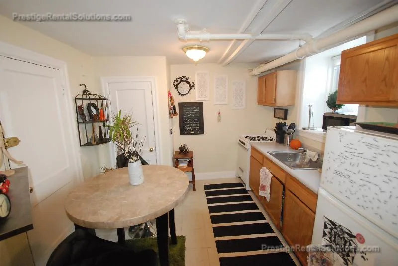 1 bed, 1 bath apartment for rent at 35 Gardner St Unit B, Allston — photo 5 of 11