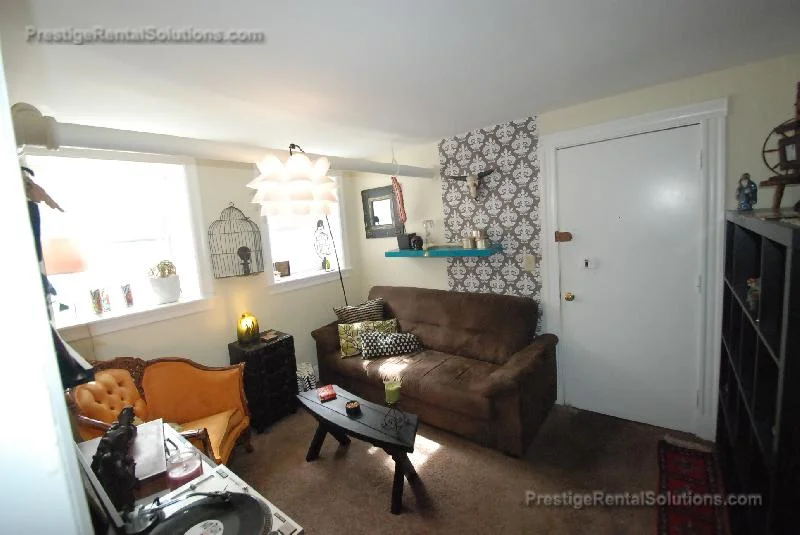 1 bed, 1 bath apartment for rent at 35 Gardner St Unit B, Allston — photo 9 of 11