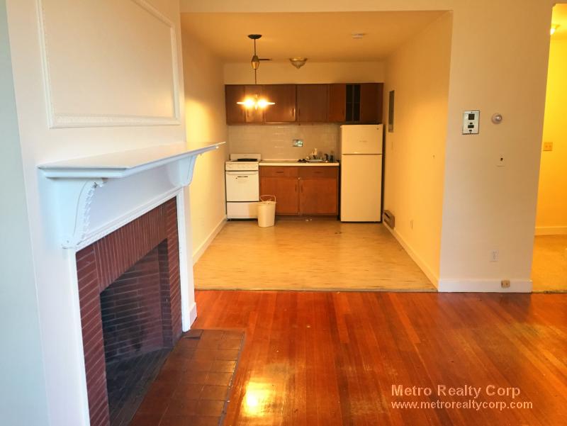 Studio bed, 1 bath apartment for rent at 35 Garrison Rd Unit 2, Washington Square
