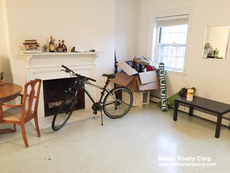 Studio bed, 1 bath apartment for rent at 35 Garrison Rd Unit 5, Washington Square