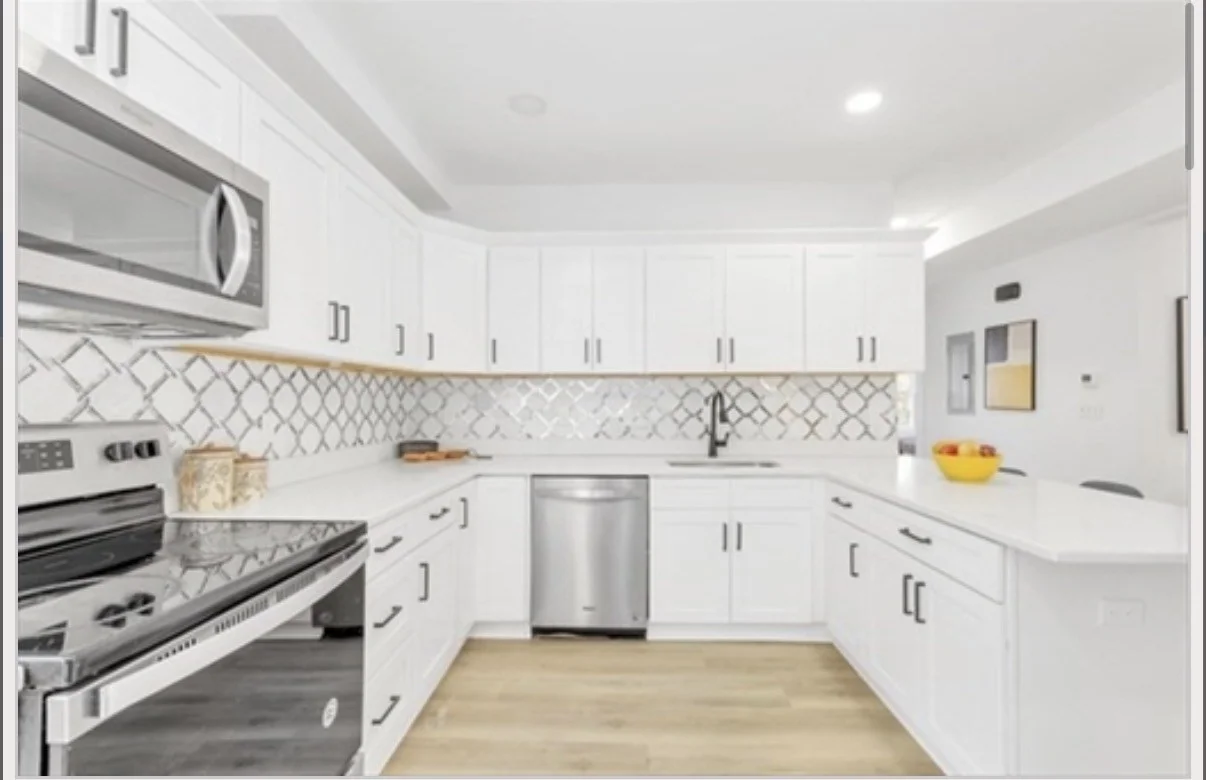 3 bed, 2 bath apartment for rent at 35 George St Unit 2, Hyde Park — photo 17 of 18