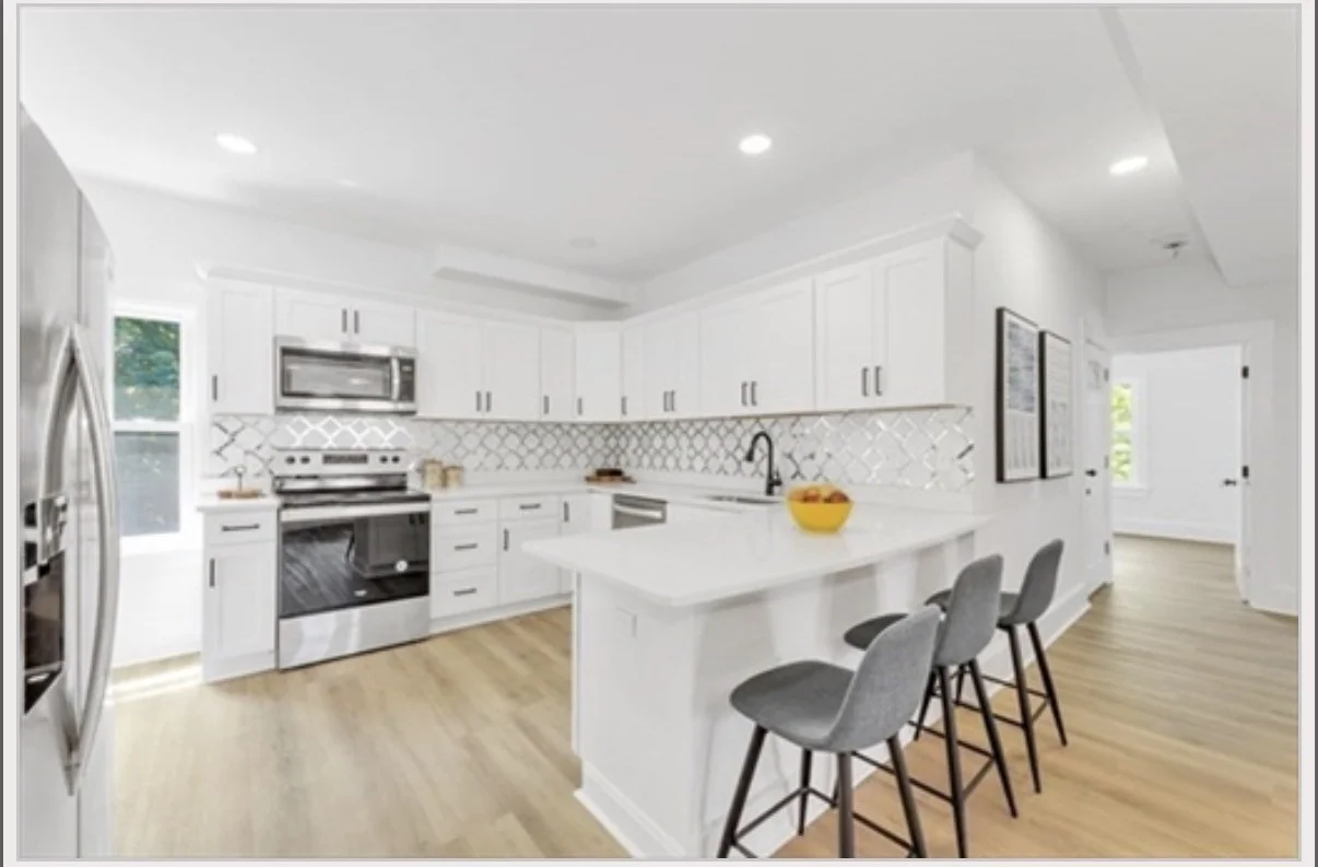 3 bed, 2 bath apartment for rent at 35 George St Unit 2, Hyde Park — photo 16 of 18