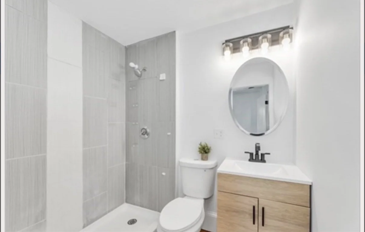 3 bed, 2 bath apartment for rent at 35 George St Unit 2, Hyde Park — photo 5 of 18