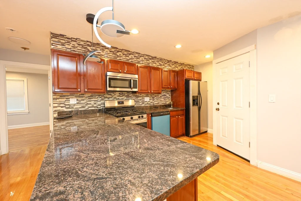 3 bed, 1 bath apartment for rent at 35 Gleason Unit 1, Dorchester — photo 2 of 16