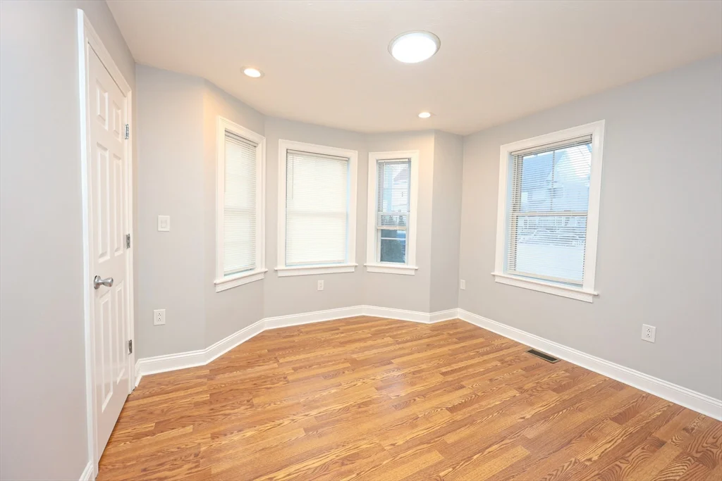 3 bed, 1 bath apartment for rent at 35 Gleason Unit 1, Dorchester — photo 7 of 16