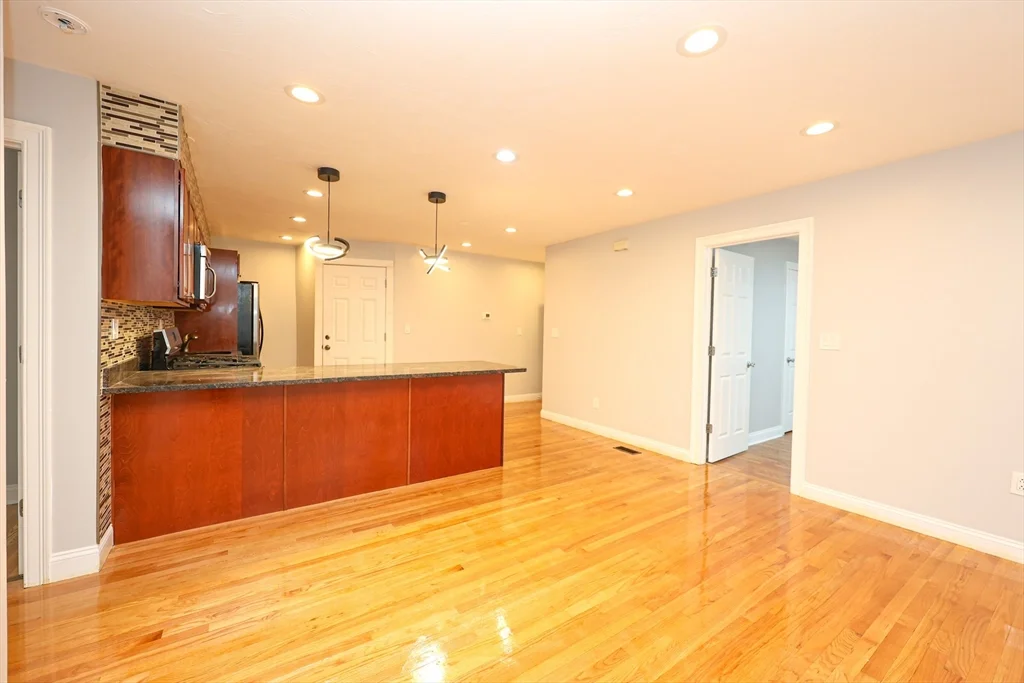 3 bed, 1 bath apartment for rent at 35 Gleason Unit 1, Dorchester — photo 5 of 16