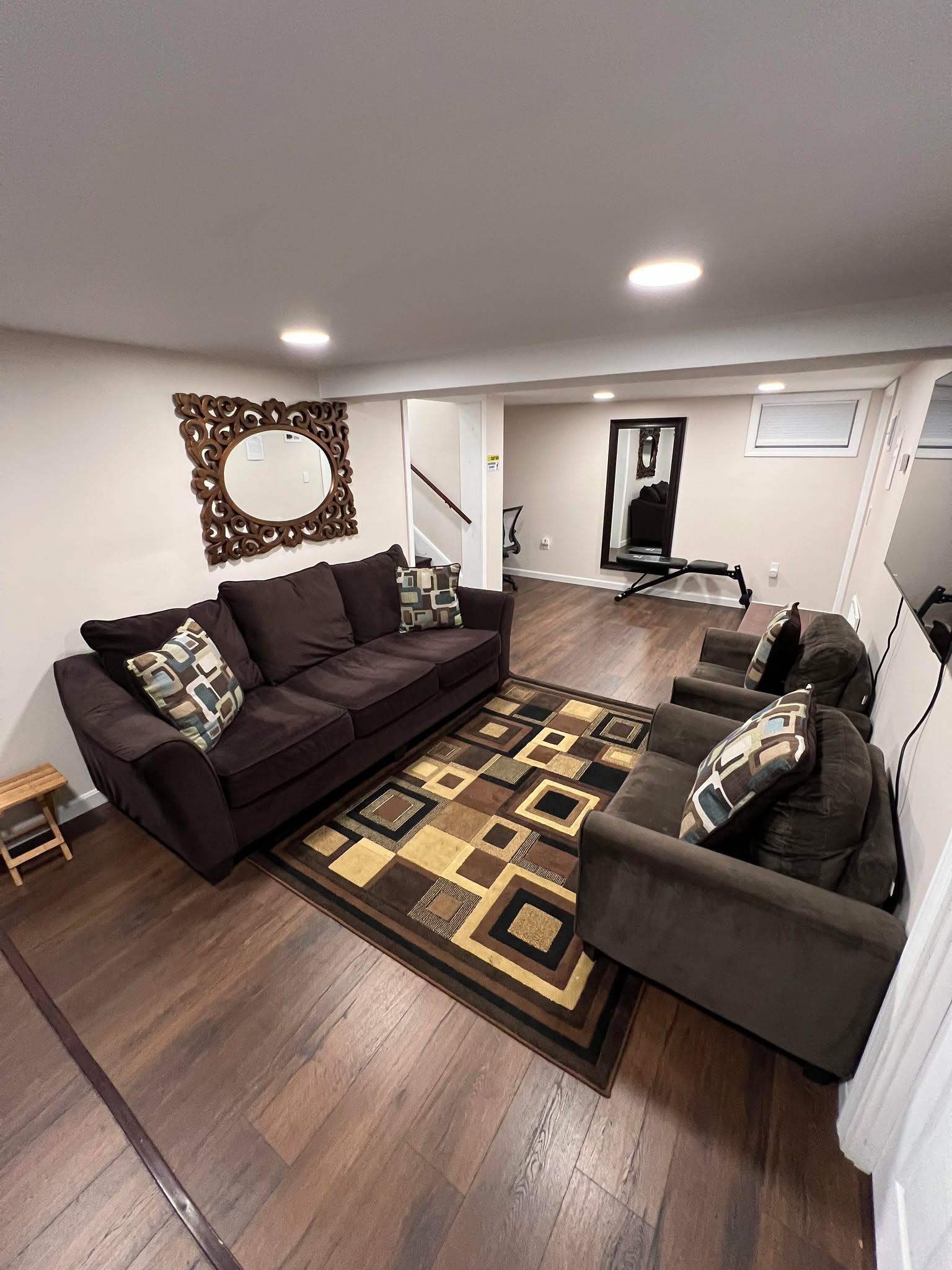 3 bed, 2 bath apartment for rent at 35 Glen Circle Unit 1, Piety Corner Historic District — photo 11 of 56