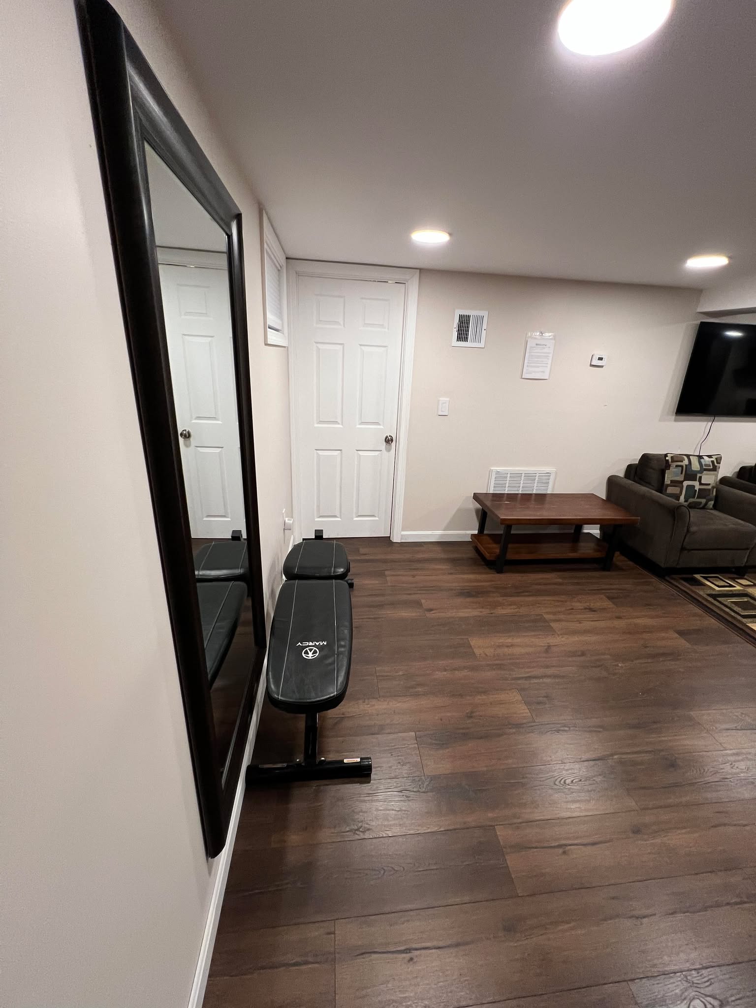 3 bed, 2 bath apartment for rent at 35 Glen Circle Unit 1, Piety Corner Historic District — photo 13 of 56