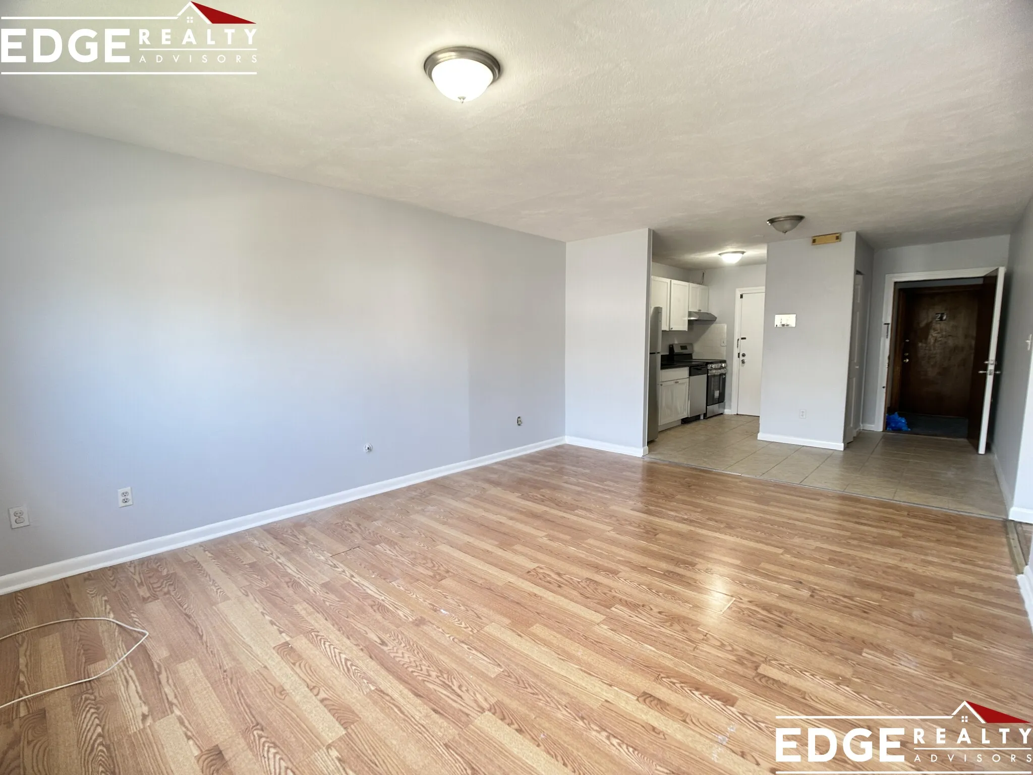2 bed, 1 bath apartment for rent at 35 Glencoe St Unit 20, Brighton — photo 3 of 6
