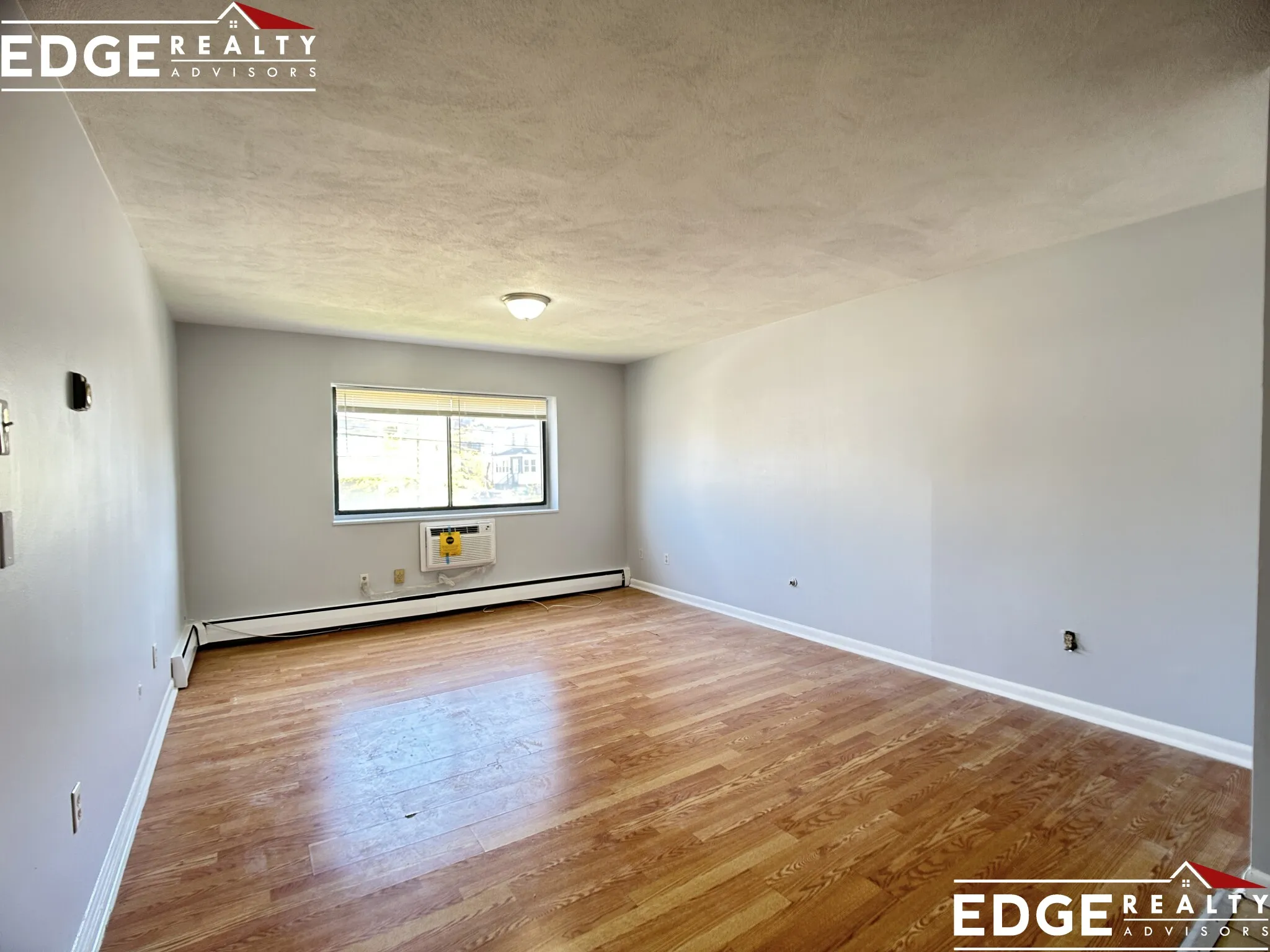 2 bed, 1 bath apartment for rent at 35 Glencoe St Unit 20, Brighton — photo 2 of 6