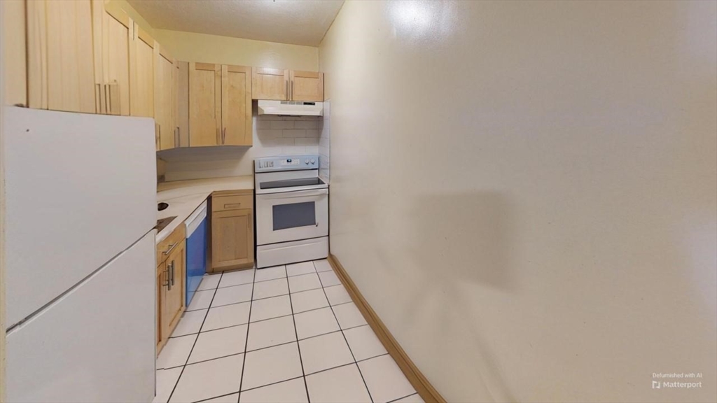1 bed, 1 bath apartment for rent at 35 Glencoe Unit 36, Boston — photo 9 of 13
