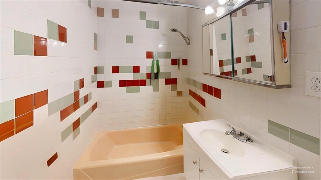1 bed, 1 bath apartment for rent at 35 Glencoe Unit 36, Boston — photo 12 of 13